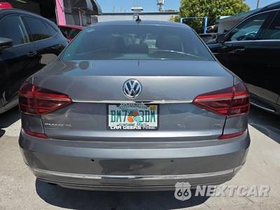 2018 Volkswagen Passat 2.0T SE w/Technology - zdjęcie 5 z 34 - miniatura