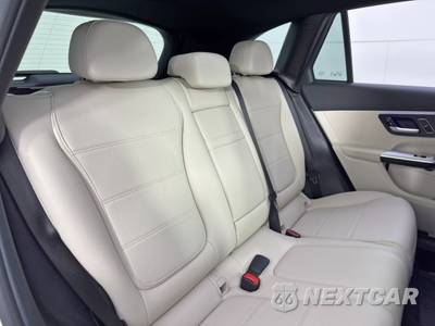 2024 Mercedes-Benz GLC 300 4MATIC - zdjęcie 42 z 48 - miniatura