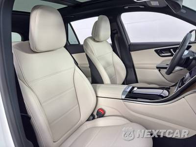 2024 Mercedes-Benz GLC 300 4MATIC - zdjęcie 40 z 48 - miniatura