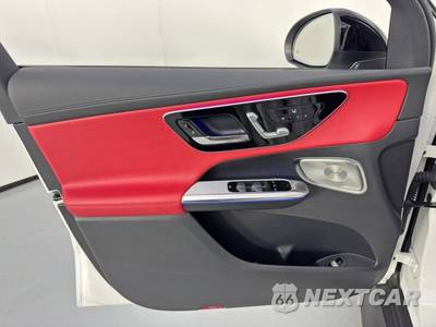 2025 Mercedes-Benz GLC 300 - zdjęcie 45 z 48 - miniatura
