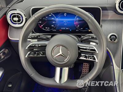 2025 Mercedes-Benz GLC 300 - zdjęcie 22 z 48 - miniatura