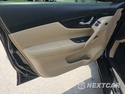 2017 Nissan Rogue SL - zdjęcie 9 z 17 - miniatura