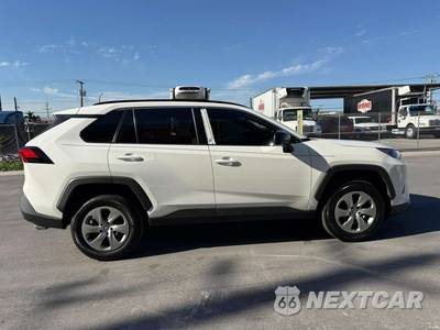 2021 Toyota RAV4 LE - zdjęcie 9 z 21 - miniatura