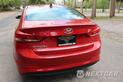 2017 Hyundai Elantra SE Sedan - zdjęcie 15 z 48 - miniatura