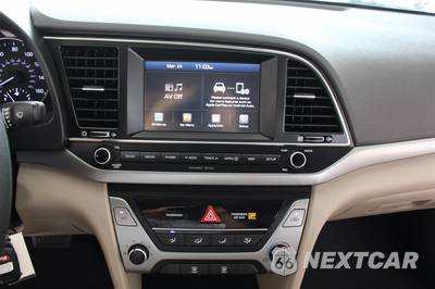 2017 Hyundai Elantra SE Sedan - zdjęcie 41 z 48 - miniatura