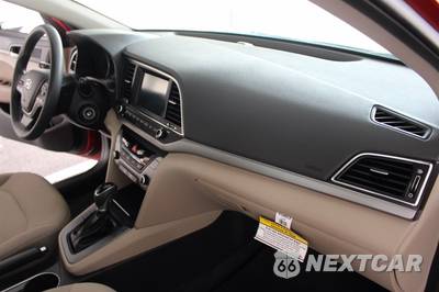 2017 Hyundai Elantra SE Sedan - zdjęcie 36 z 48 - miniatura