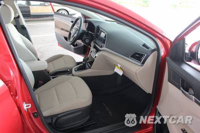 2017 Hyundai Elantra SE Sedan - zdjęcie 24 z 48 - miniatura