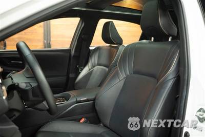 2025 Toyota Crown Limited - zdjęcie 10 z 31 - miniatura