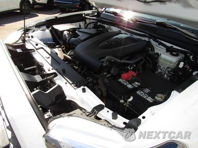 2021 Toyota Tacoma TRD Off-Road Crew Cab Medium Bed - zdjęcie 47 z 48 - miniatura