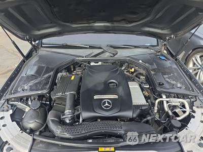 2017 Mercedes-Benz C 300 4MATIC Sedan - zdjęcie 19 z 28 - miniatura