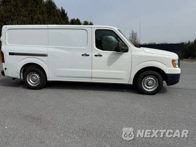 2017 Nissan NV2500 HD Cargo S Standard Roof 146.1" WB - zdjęcie 4 z 14 - miniatura