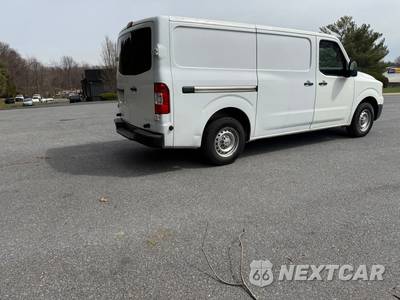 2017 Nissan NV2500 HD Cargo S Standard Roof 146.1" WB - zdjęcie 5 z 14 - miniatura
