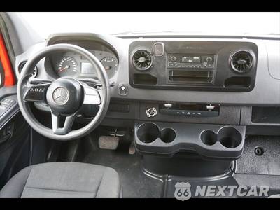 2019 Mercedes-Benz Sprinter 2500 Cargo Van High Roof 170.0" WB - zdjęcie 29 z 39 - miniatura