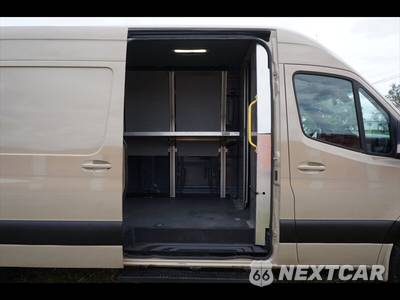 2019 Mercedes-Benz Sprinter 2500 Cargo Van High Roof 170.0" WB - zdjęcie 14 z 40 - miniatura