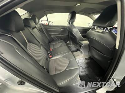 2021 Toyota Camry SE - zdjęcie 25 z 40 - miniatura