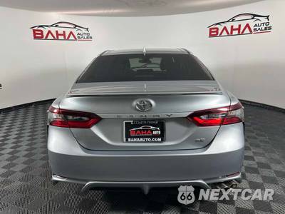 2021 Toyota Camry SE - zdjęcie 7 z 40 - miniatura
