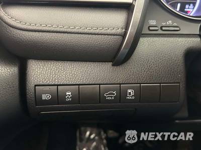 2021 Toyota Camry SE - zdjęcie 38 z 40 - miniatura