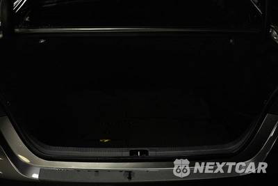 2023 Toyota Camry SE - zdjęcie 7 z 30 - miniatura