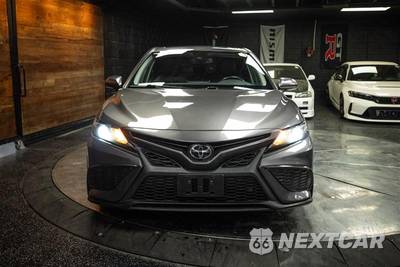 2023 Toyota Camry SE - zdjęcie 4 z 30 - miniatura