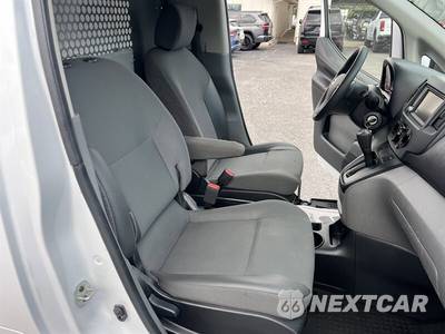 2021 Nissan NV200 Compact Cargo SV 115.2" WB - zdjęcie 10 z 33 - miniatura