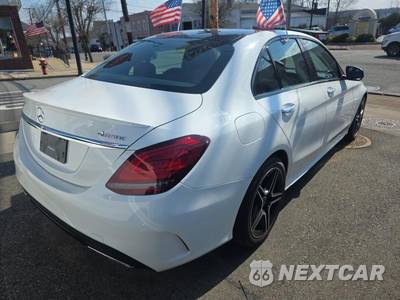 2019 Mercedes-Benz C 300 4MATIC Sedan - zdjęcie 4 z 26 - miniatura