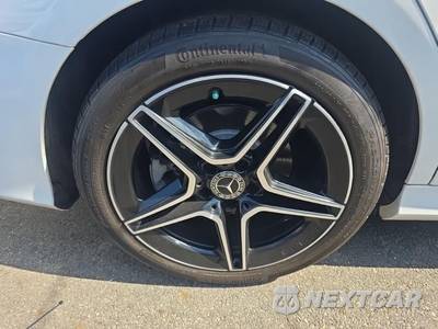 2019 Mercedes-Benz C 300 4MATIC Sedan - zdjęcie 10 z 26 - miniatura