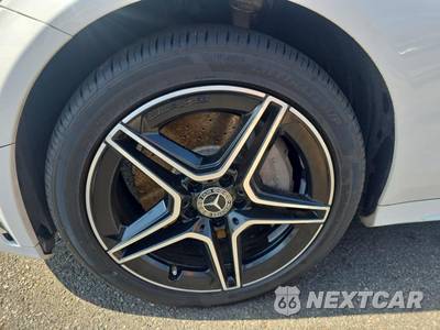 2019 Mercedes-Benz C 300 4MATIC Sedan - zdjęcie 8 z 26 - miniatura