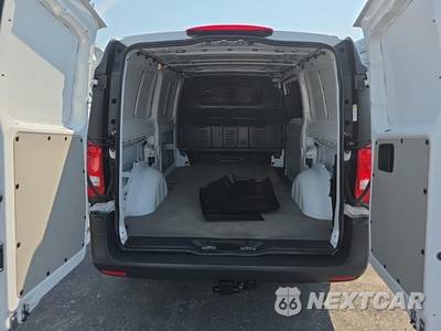 2022 Mercedes-Benz Metris Cargo Van 135.0" WB - zdjęcie 19 z 28 - miniatura