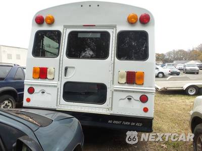 2013 Chevrolet Express 3500 Cutaway 1WT DRW - zdjęcie 15 z 35 - miniatura
