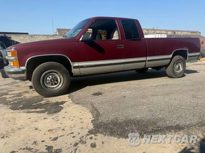1995 Chevrolet C2500 HD Extended Cab Long Bed 8600 GVWR - zdjęcie 7 z 49 - miniatura