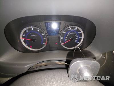 2017 Hyundai Accent SE Sedan - zdjęcie 12 z 18 - miniatura