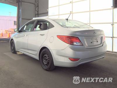 2017 Hyundai Accent SE Sedan - zdjęcie 6 z 18 - miniatura