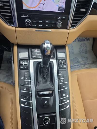 2018 Porsche Macan - zdjęcie 26 z 27 - miniatura