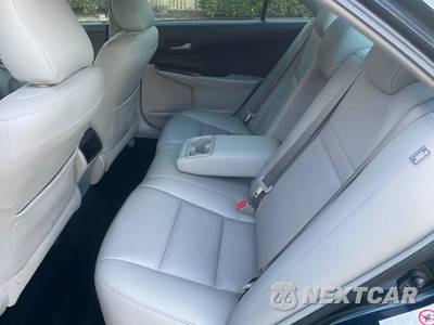 2014 Toyota Camry LE - zdjęcie 11 z 16 - miniatura