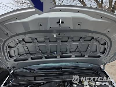 2025 Toyota Corolla LE Sedan - zdjęcie 28 z 31 - miniatura