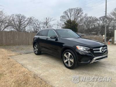 2017 Mercedes-Benz GLC 300 - zdjęcie 2 z 38 - miniatura