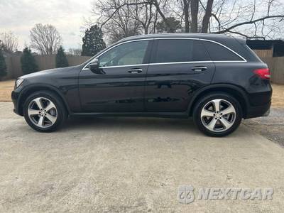 2017 Mercedes-Benz GLC 300 - zdjęcie 11 z 38 - miniatura