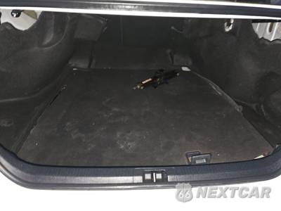 2020 Toyota Camry LE - zdjęcie 16 z 22 - miniatura
