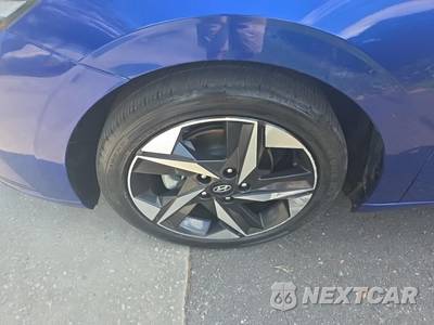 2023 Hyundai Elantra SEL - zdjęcie 8 z 21 - miniatura