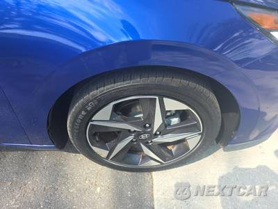 2023 Hyundai Elantra SEL - zdjęcie 9 z 21 - miniatura