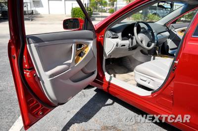 2007 Toyota Camry XLE - zdjęcie 16 z 39 - miniatura
