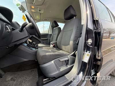2013 Volkswagen Tiguan S - zdjęcie 16 z 18 - miniatura