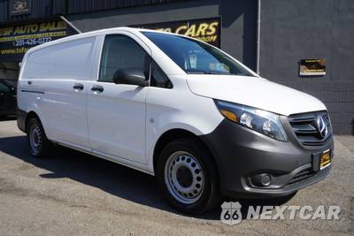 2023 Mercedes-Benz Metris Cargo Van 126.0" WB - zdjęcie 9 z 41 - miniatura