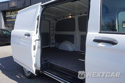 2023 Mercedes-Benz Metris Cargo Van 126.0" WB - zdjęcie 19 z 41 - miniatura