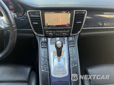 2014 Porsche Panamera 4 - zdjęcie 23 z 35 - miniatura
