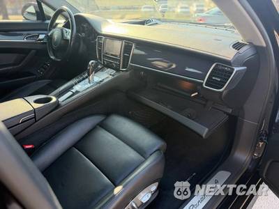 2014 Porsche Panamera 4 - zdjęcie 12 z 35 - miniatura