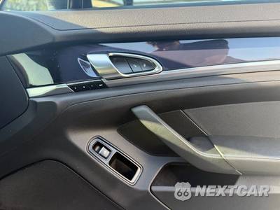 2014 Porsche Panamera 4 - zdjęcie 10 z 35 - miniatura