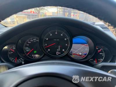 2014 Porsche Panamera 4 - zdjęcie 21 z 35 - miniatura