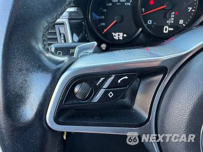 2018 Porsche Macan - zdjęcie 16 z 28 - miniatura
