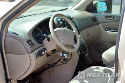 2005 Toyota Sienna LE Minivan 8-Passenger 119.3" WB - zdjęcie 18 z 47 - miniatura